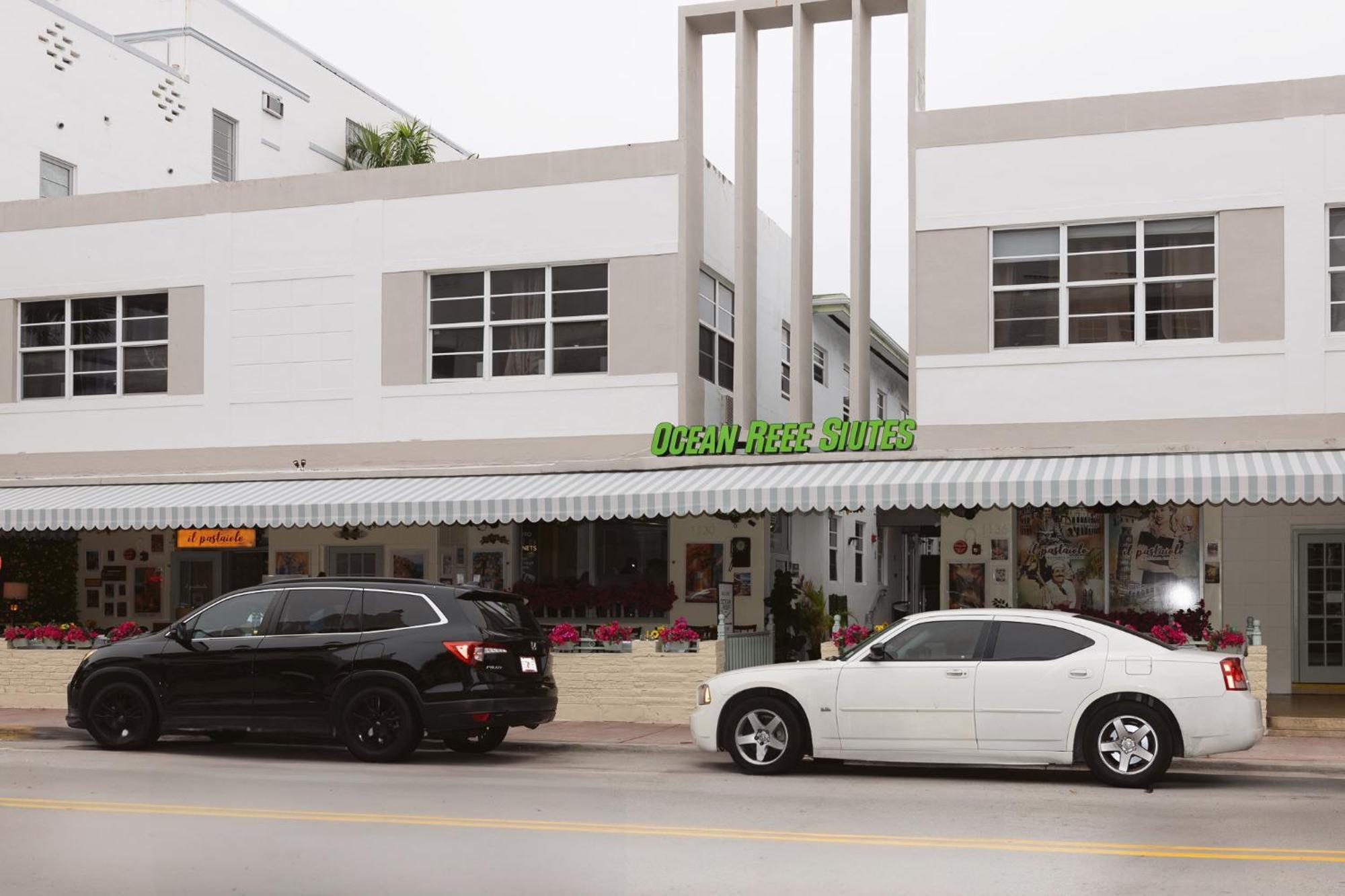 Ocean Reef Suites Miami Beach Bagian luar foto